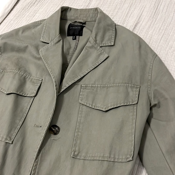 Shacket from Dynamite - Picture 2 of 2